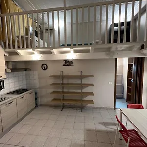 https://modern-loft-apartment.it-romehotels.com